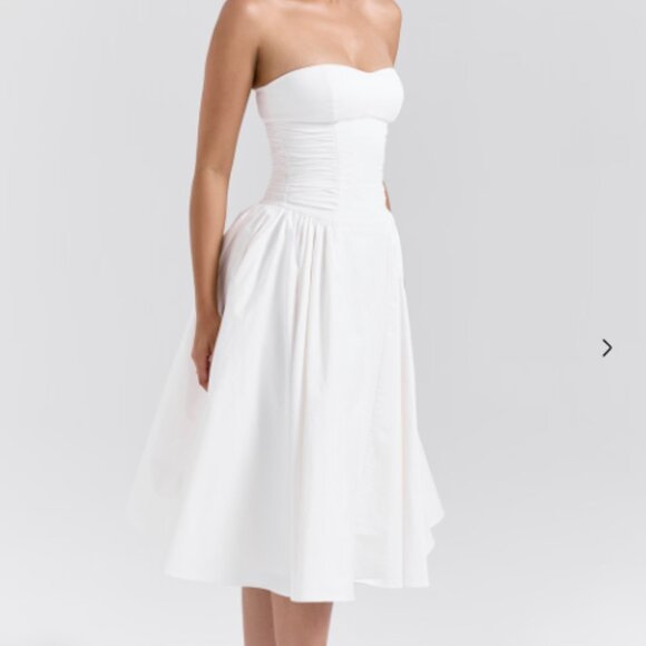 House of CB | Georgiana White Cotton Strapless Midi Sundress - Picture 2 of 4